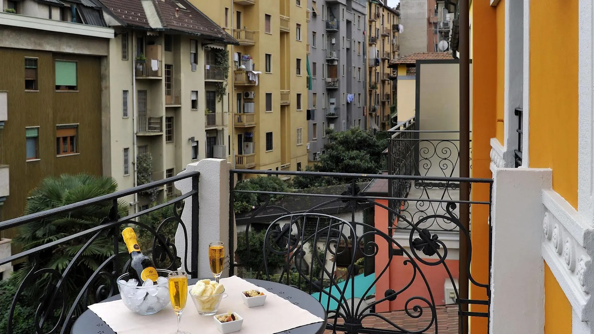 Biocity Milano Hotel