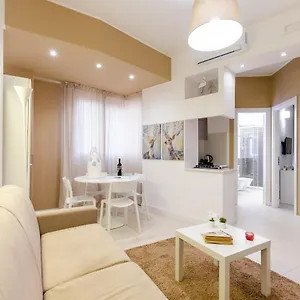 https://la-suites-apartments-via-m-migliaccio.sicilyhotelsitaly.net