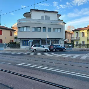 Marconi House Casa de hóspedes Mestre