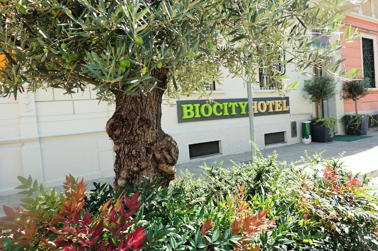 *** Hotel Biocity Milan Italy